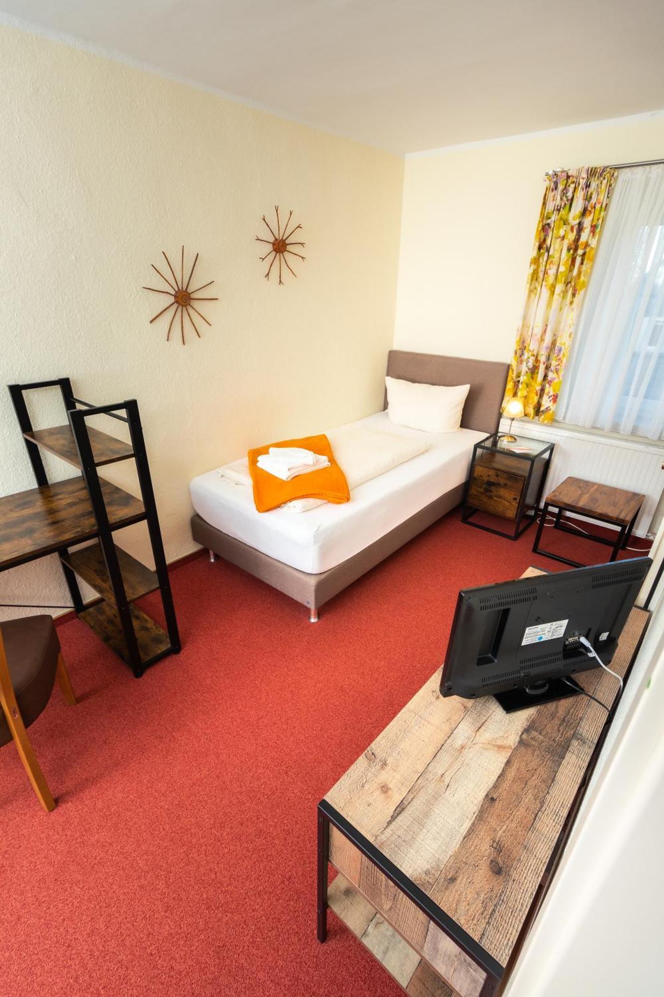 Wanderhotel Sonnebergbaude Waltersdorf  Exterior photo